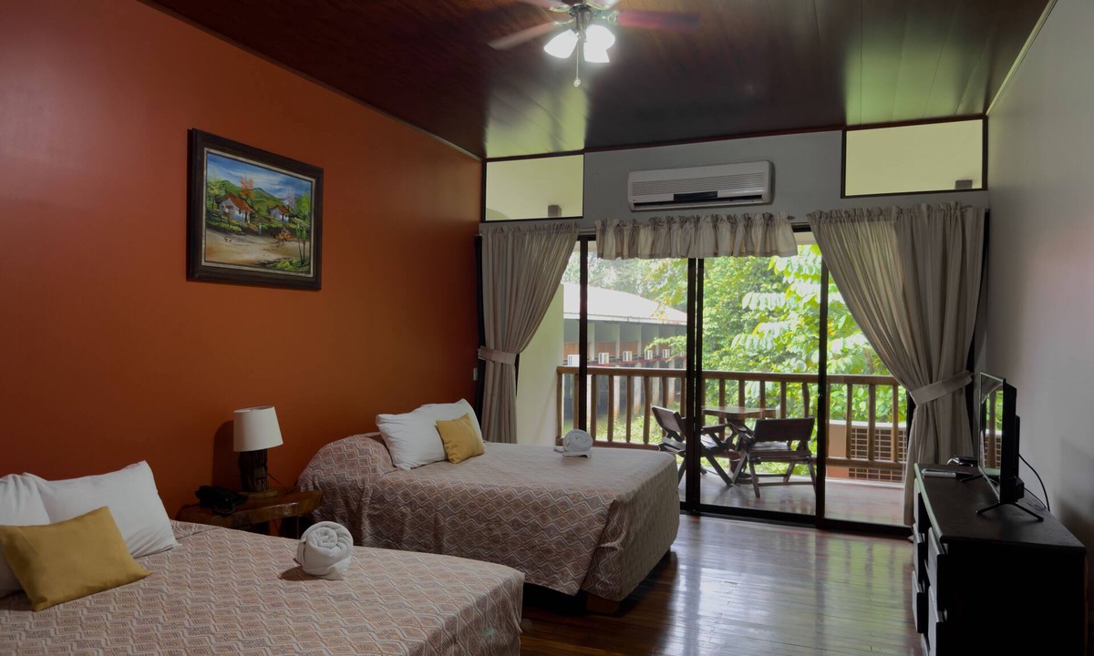 Puerto Viejo de Sarapiqui Hotel | Hotel El Bambú