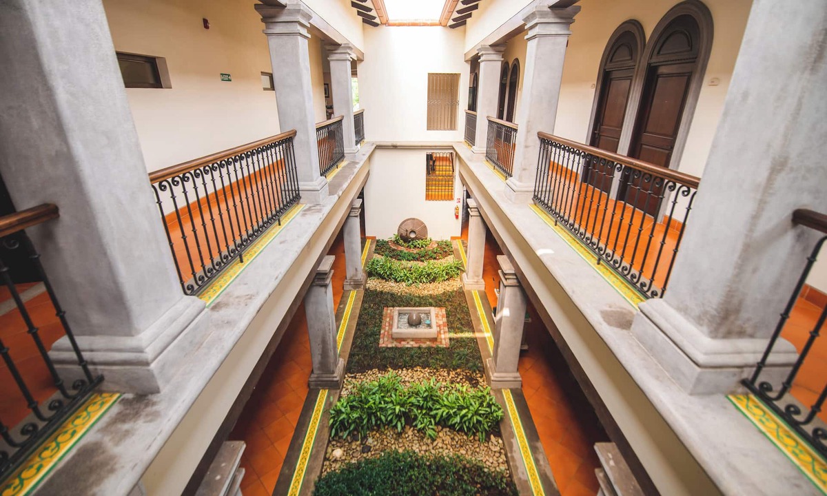 Chinandega Hotel | Hotel Los Portales