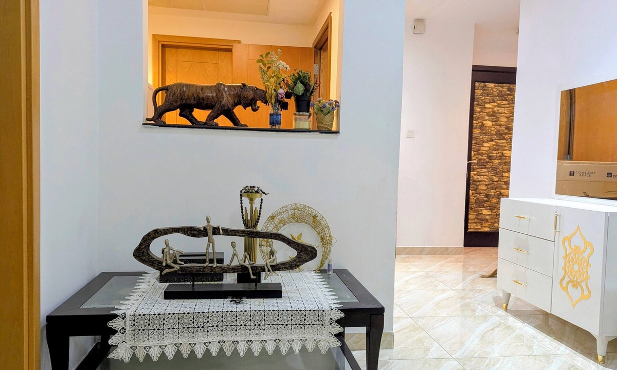 Al Khuwair Apartment | Hotel-Style 1BR Near Mall of Oman