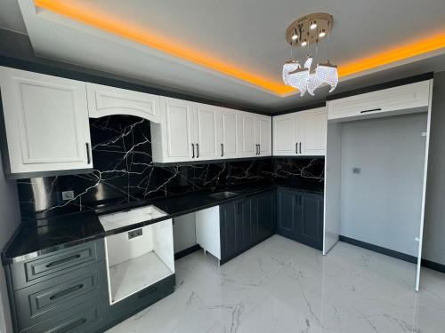 Jabal Ali 2 Apartment | izmir çeşmede daire