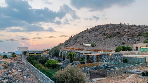 Al Hamra Hotel | jabal shams view stay نزل إطلالة جبل شمس