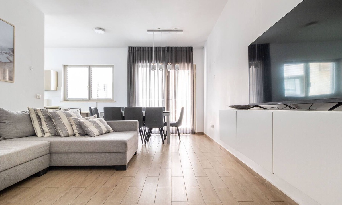 Nachlaot Apartment | JAFFA- Beautiful 3 bedroom apartment best location