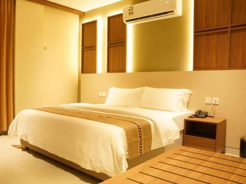 Seeb Apartment | Jarzez Hotel Apartments Al Hail
