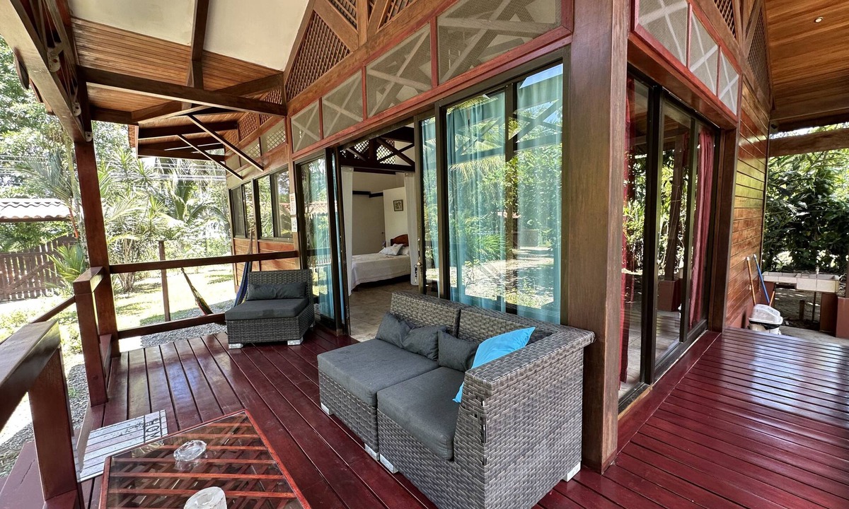 Cahuita Hotel | Kenaki Lodge