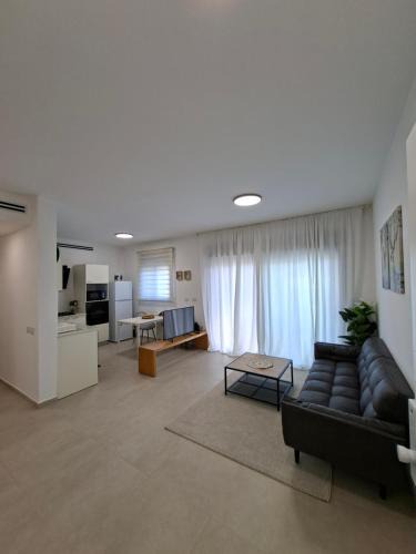 Kiryat Gat Apartment | Keren Home 2 Kiriat Gat Karme Gat