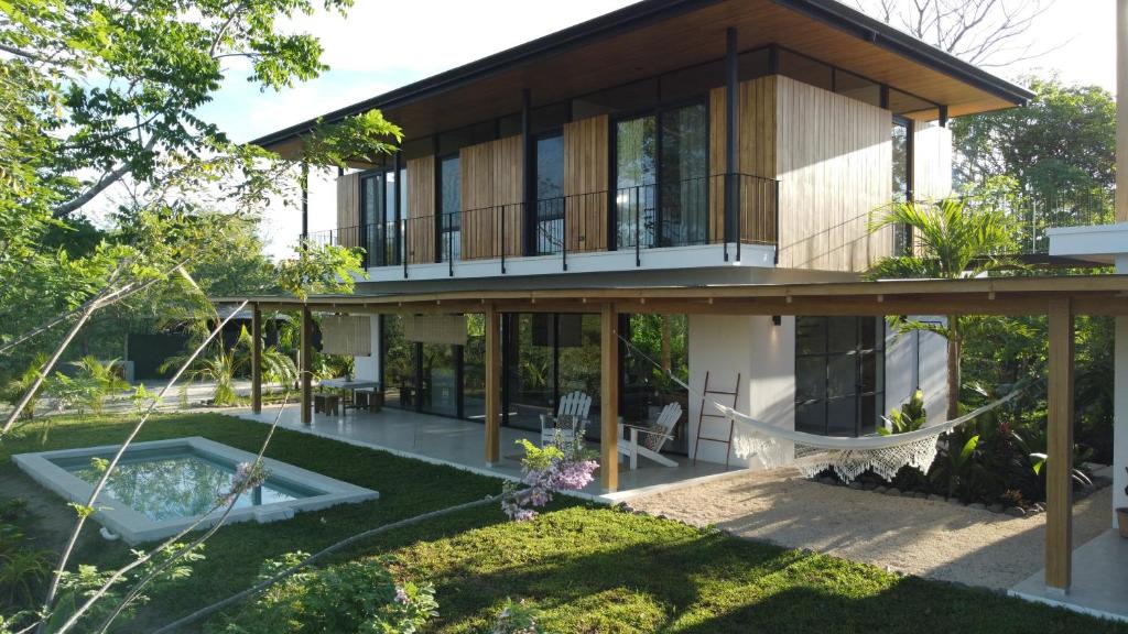Santa Teresa Villa | La Golfina Villa