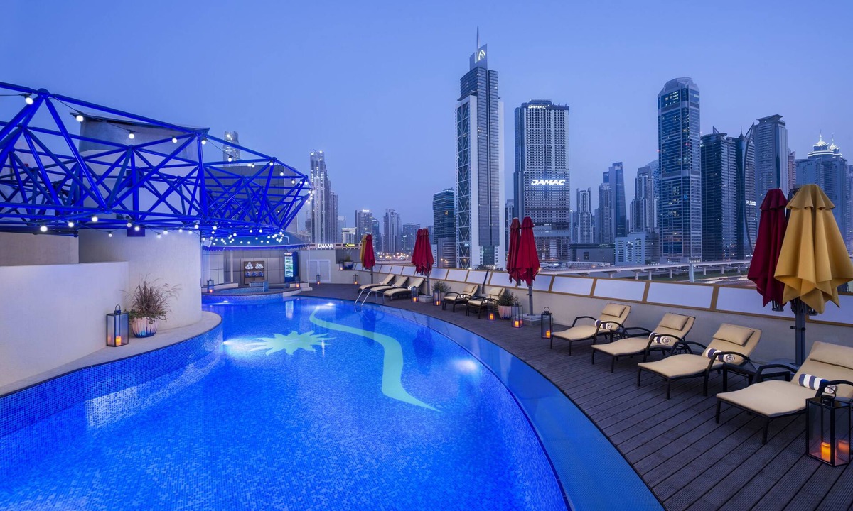 Sheikh Zayed Road Hotel | Leva Hotel and Suites, Mazaya Centre