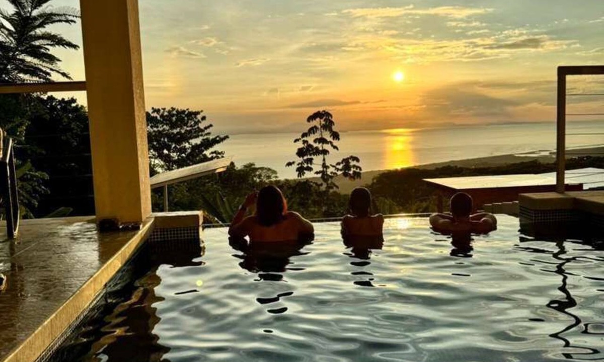 Camaronal House | LHF- Oceanview Villa: 3 Suites Sleeps 8 2 pools