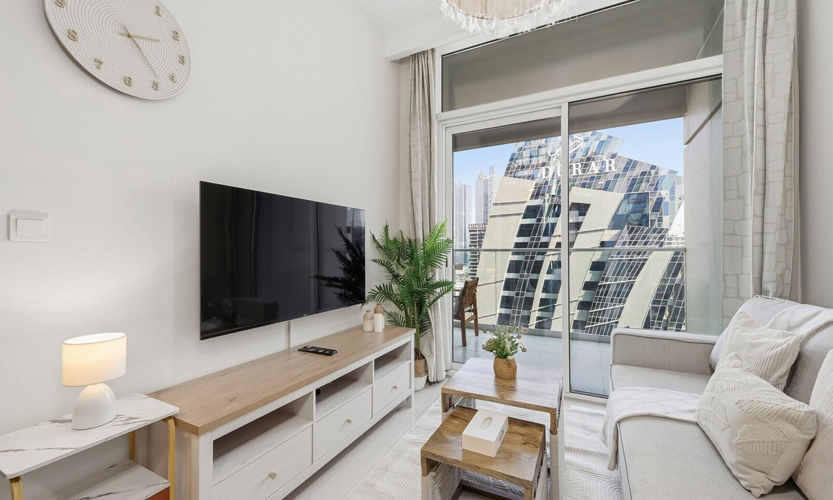 Downtown Dubai Apartment | Located Near Dubai Mall and Burj Khalifa, with Easy Access to Dubai Metro