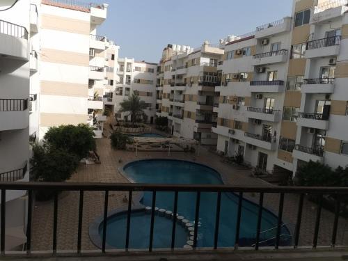Village Road Apartment | Lotus Stay شاليه مفروش بالغردقة
