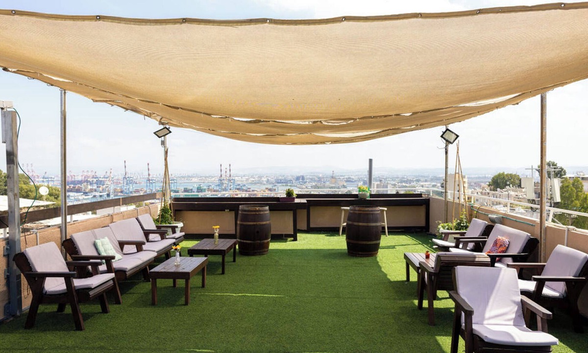 HaZore'a Hotel | LOUI TALPIOT HOTEL: Authentic Experience. Art, Market,Rooftop & Boutique Comfort