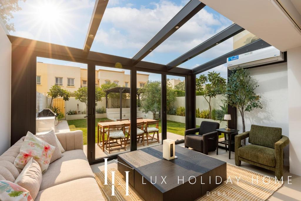 Dubai Apartment | LUX The Serene Springs Villa