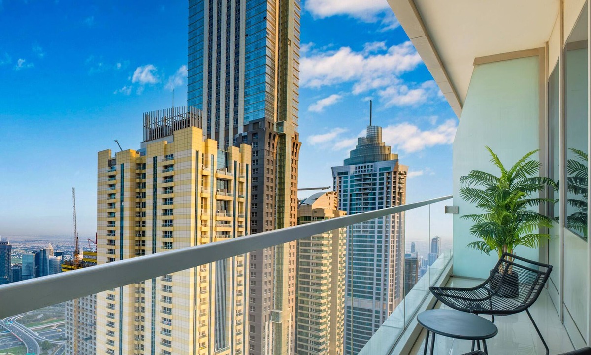 Dubai Apartment | LUX The Sky View Suite Dubai Marina