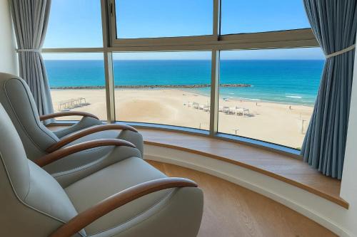 Haifa Apartment | Luxurious Beach apartments