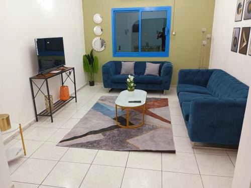 Al Majaz Apartment | Luxury 2-Bedroom Family Apartment on Buhaira Corniche