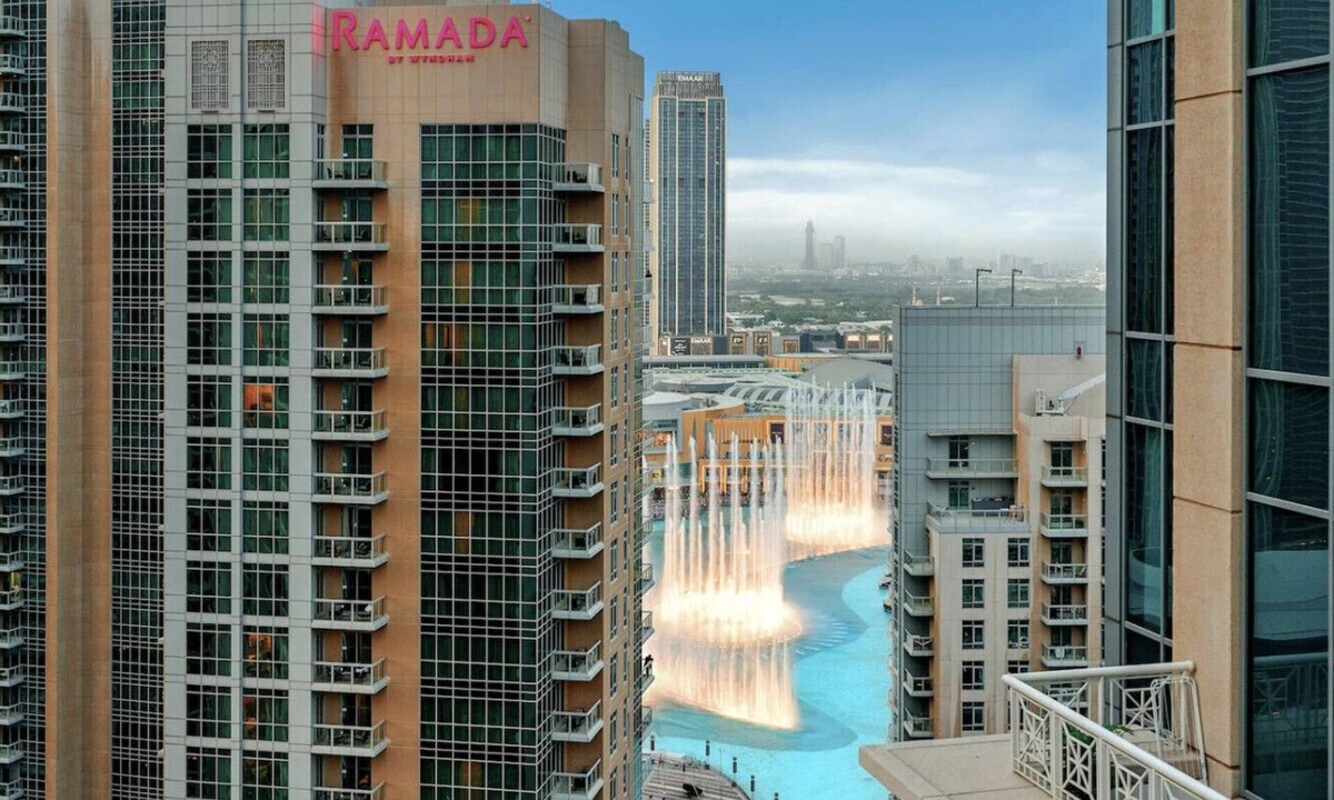 Downtown Dubai Apartment | Luxury 3BR Downtown Dubai Apartment with Burj Khalifa Views
