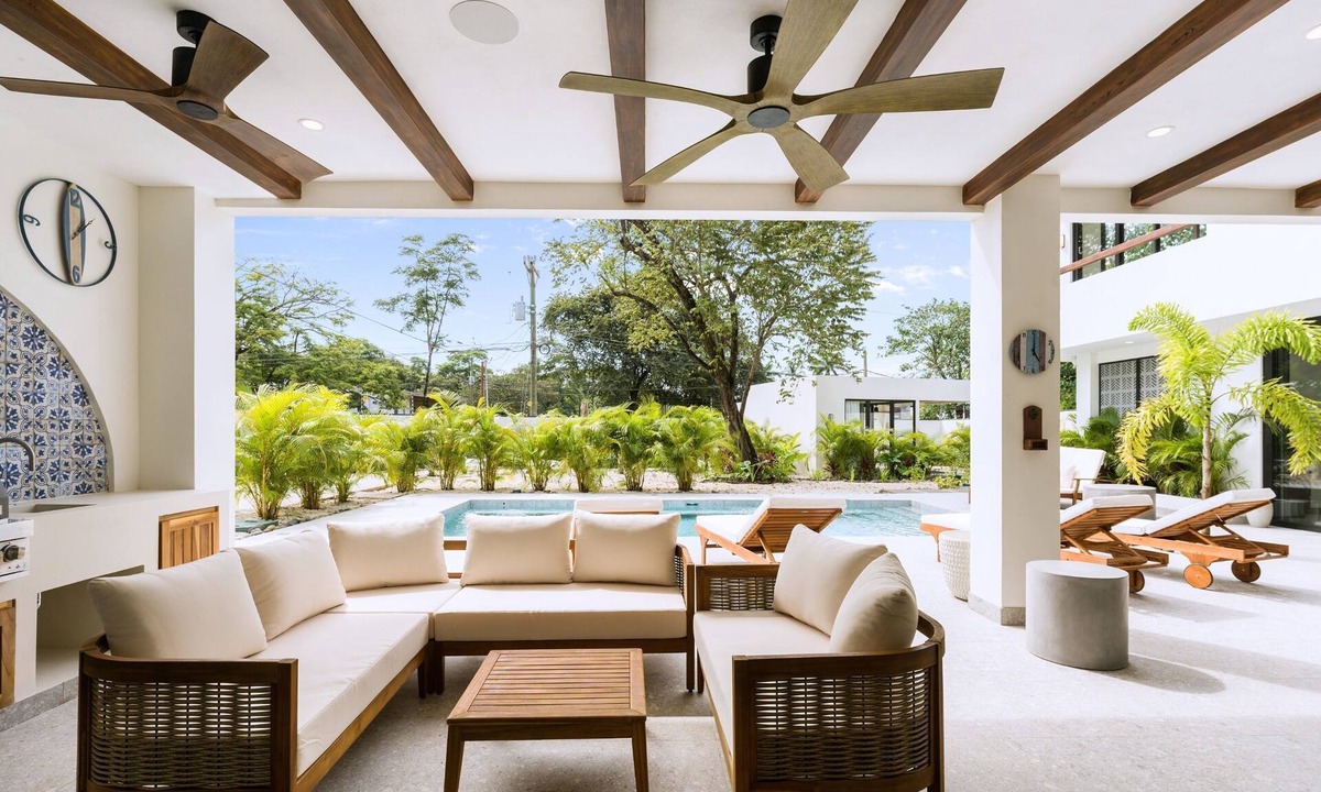 Playa Grande House | Luxury 7-Suite Villa in Playa Grande Steps to Beach | Pool & Lounge | Free Surfboards & Bikes