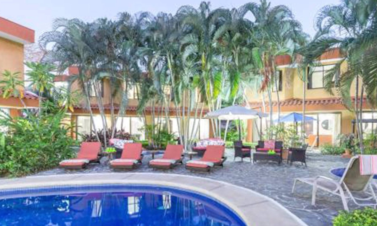 Coco Hotel | Luxury Coco Villas