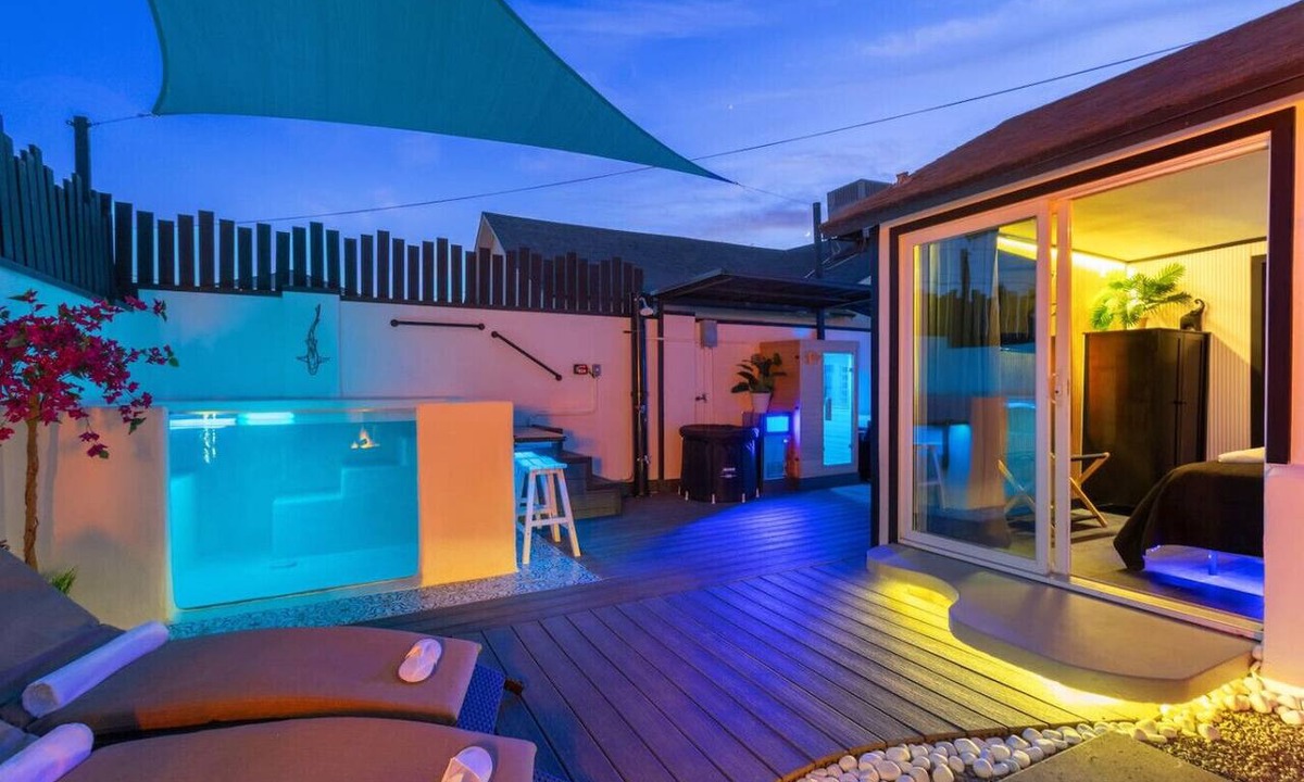 Downtown Phoenix House | Luxury Downtown Home With SPA