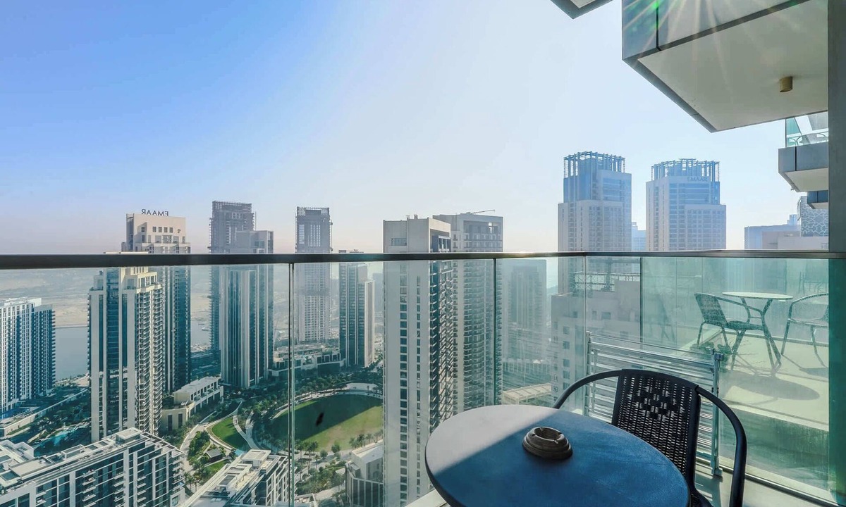 Dubai Apartment | Luxury High-Floor 1BR, Creek & Skyline View