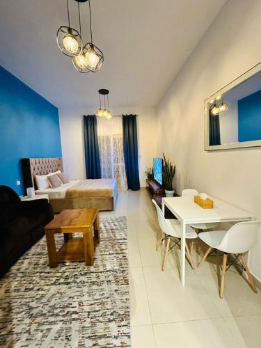 Al Hamra Village Apartment | luxury home royal breeze
