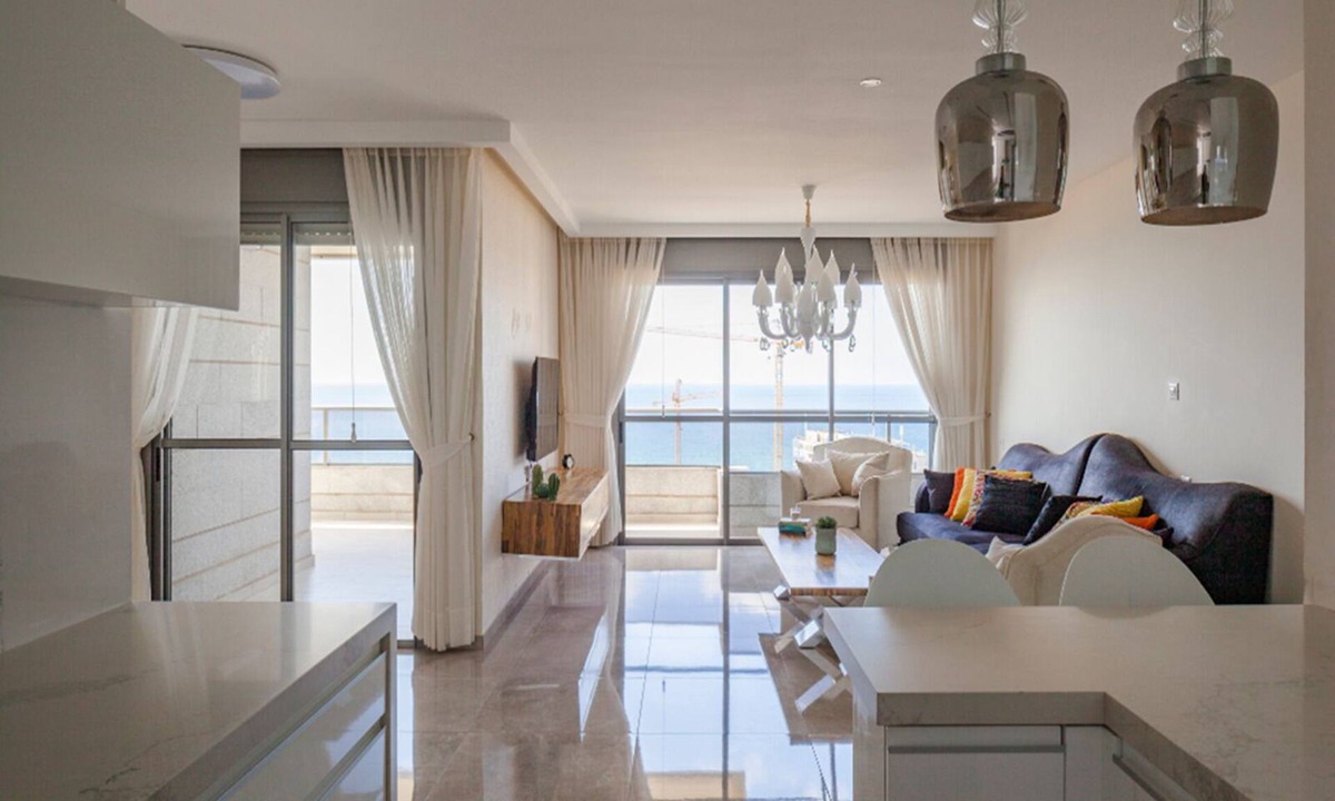 Bat Yam Apartment | Luxury Mini Penthouse Sea View Best Loc