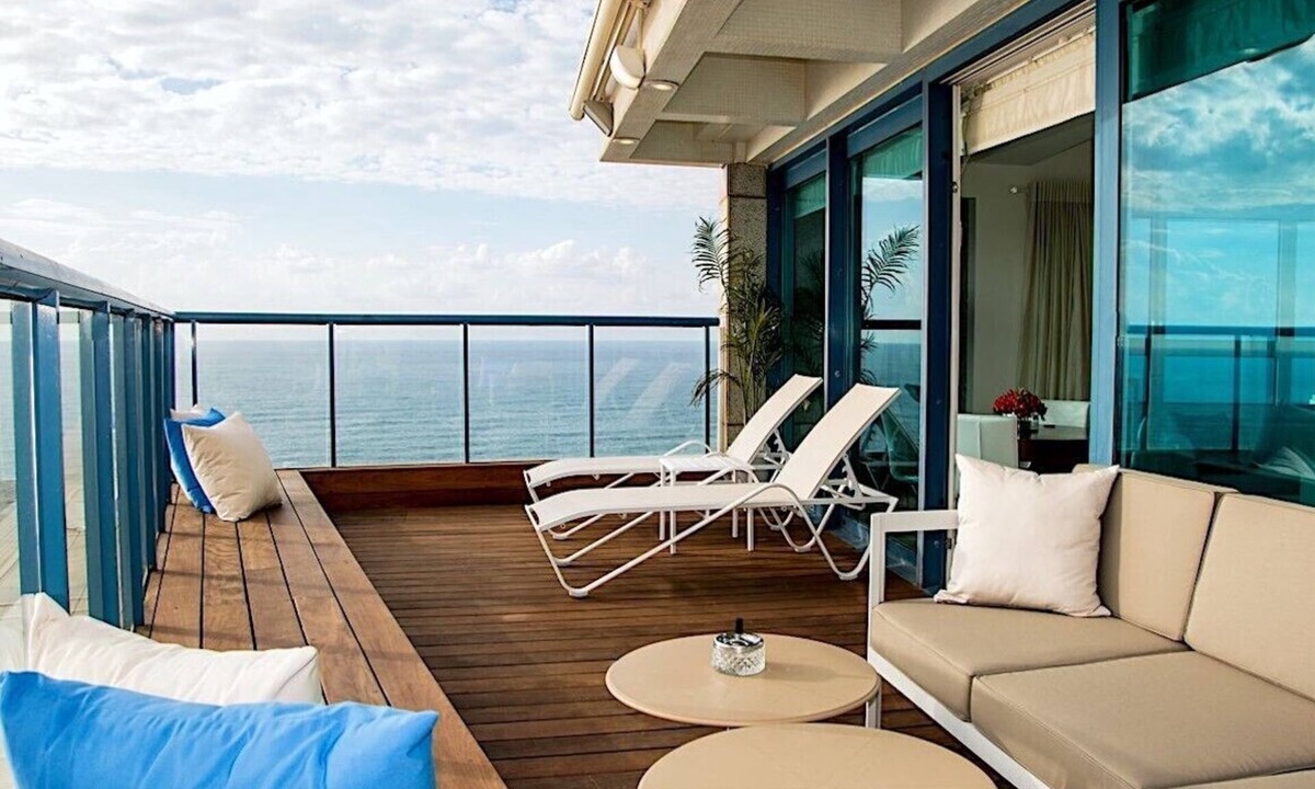 Tel Aviv Promenade Apartment | Luxury Ocean View Armani Apartment With 180 Degree Views