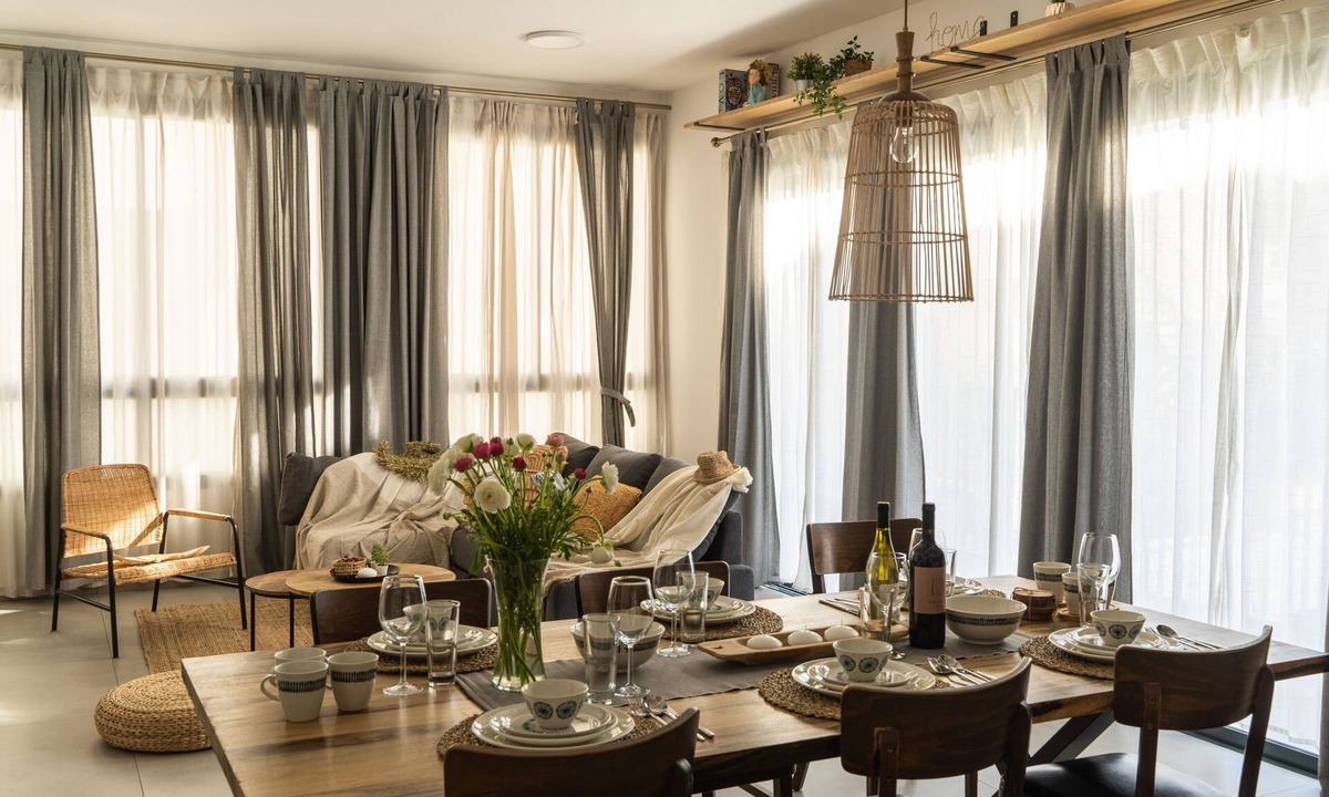 Tel Aviv City Center Apartment | Luxury Penthouse Balcony Parking | HaKerem P1