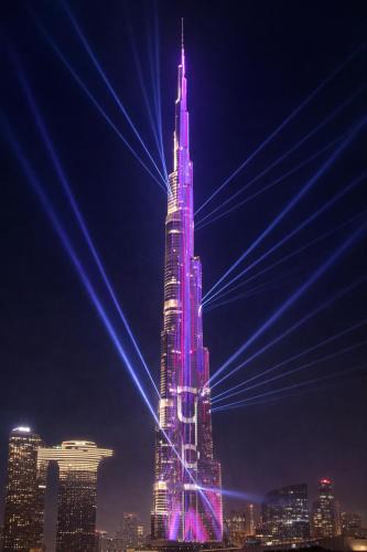 Madinat Zayed Apartment | Luxury Studio Retreat! Heart of Downtown Dubai!