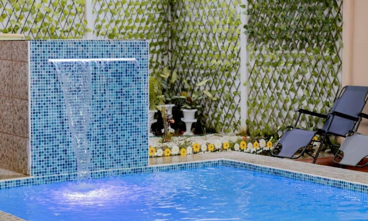 Ciudad Cortes Hotel | Macaws Villa