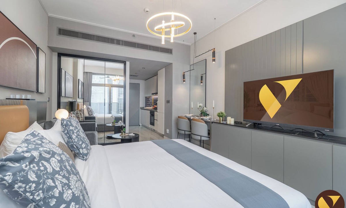 Madinat Zayed Apartment | MAG318 Lux Burj Khalifa Walk Pool View
