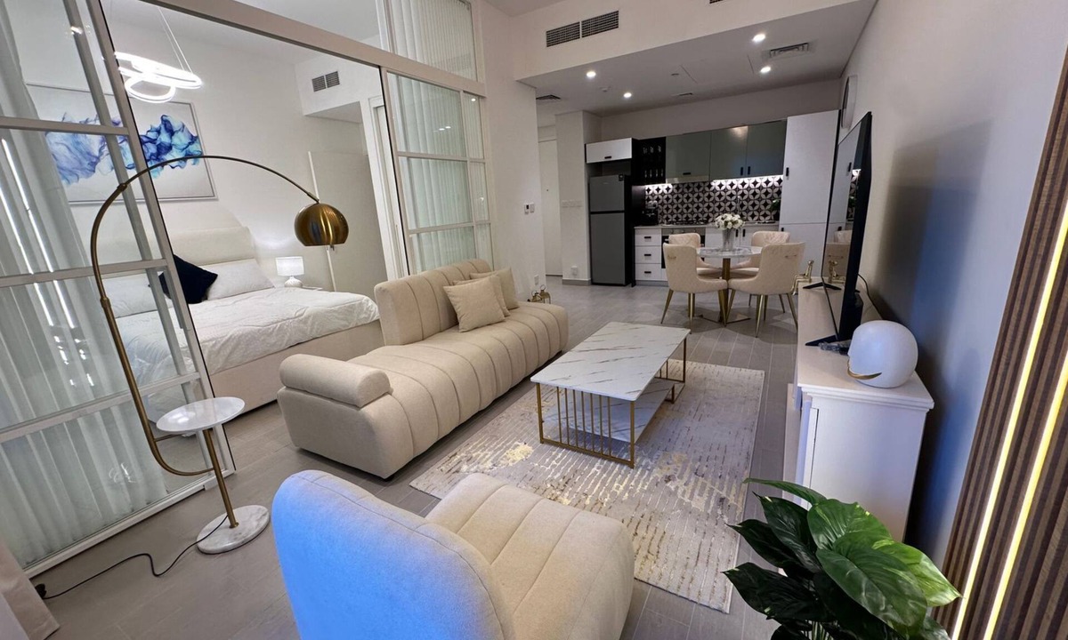 Dubai Apartment | Magnificent GolfVille PoolView 2bedroom