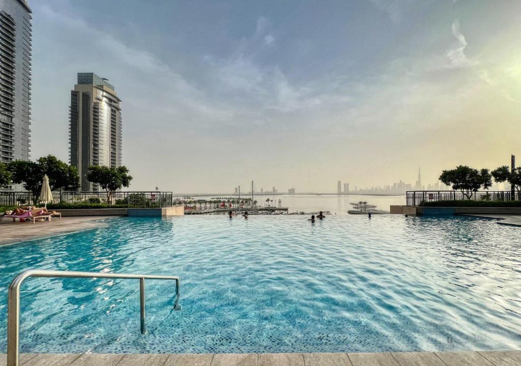Dubai Apartment | Majestic Stay at Dubai Creek Residences