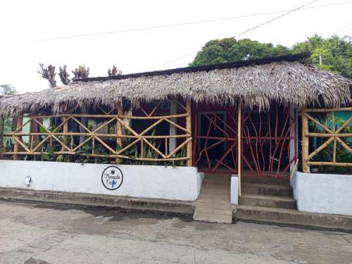 Moyogalpa Hotel | mamacita cafe house