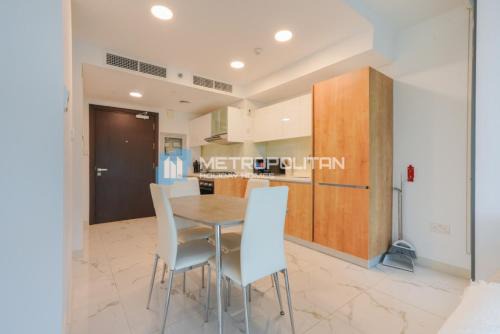 Al Raha Beach Apartment | MCRE Modern 1 Bedroom in Raha loft 1