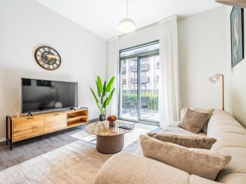 Jumeirah Village Apartment | Modern Elegance -1BR- Belgravia Square JVC