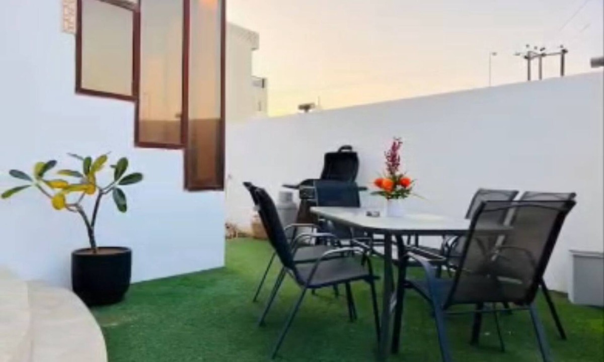 Muscat Villa | Moon Guest House, your peaceful coastal escape nestled in the heart of Qantab.