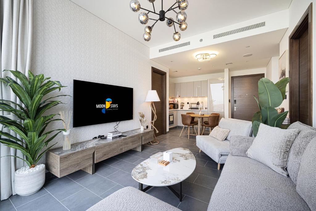 Nad Al Sheba Apartment | Moon Stays - Opulent 2BR Stay - Sobha Hartland