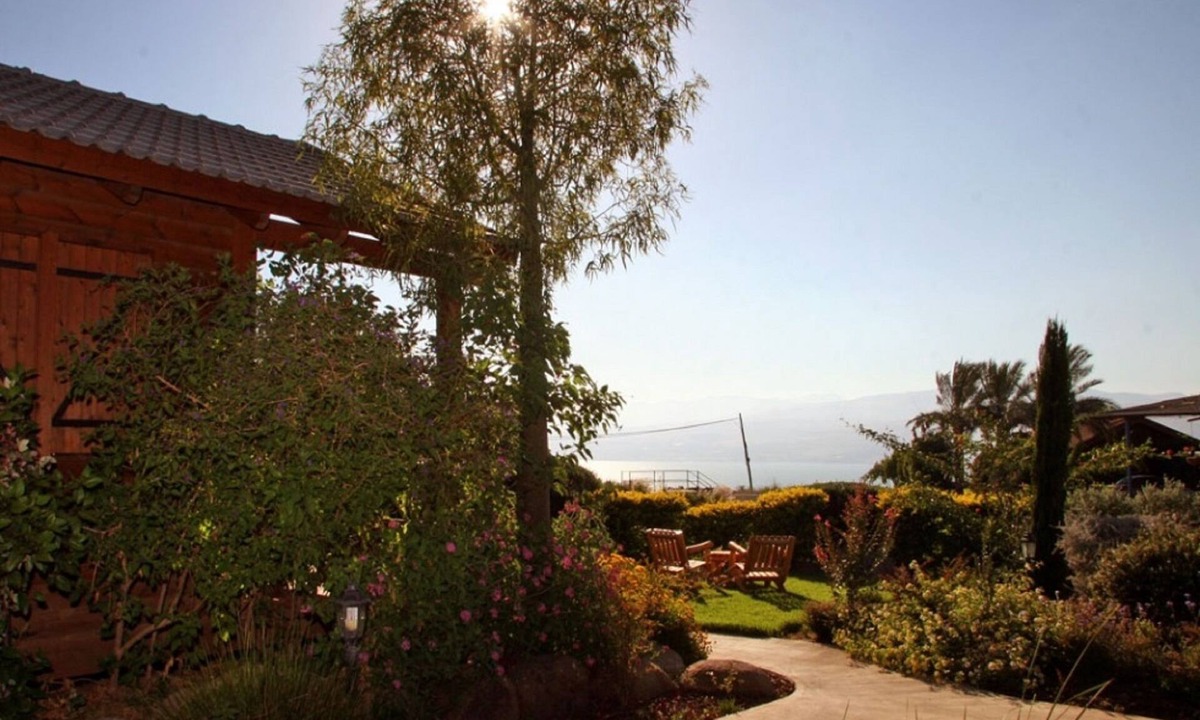 Ramot Cabin | Musical Garden Cabins