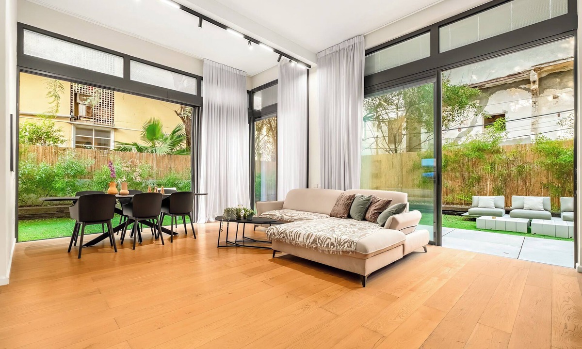 Tel Aviv Promenade Apartment | Nechemia's Garden 3BR