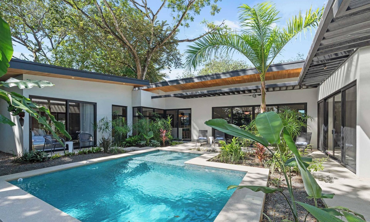 Potrero House | New Pool Home | 5-Min to Beach & BBQ
