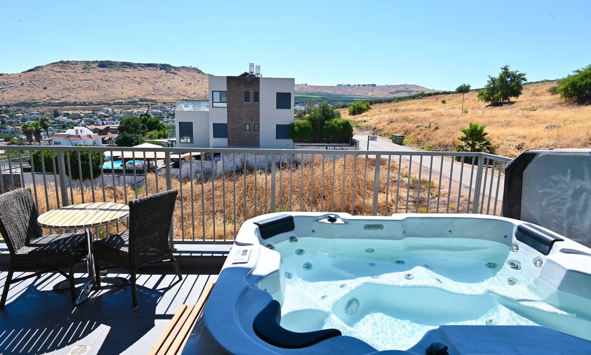 Migdal Apartment | Nino Magdala - 1Bdrm Suite with private spa bath/Sea of the Galilee