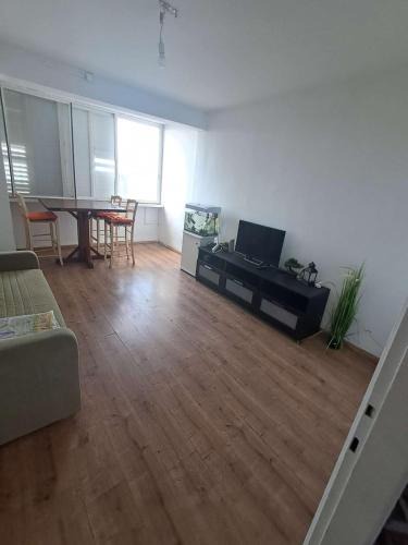Haifa Apartment | Obtsinsky Beach