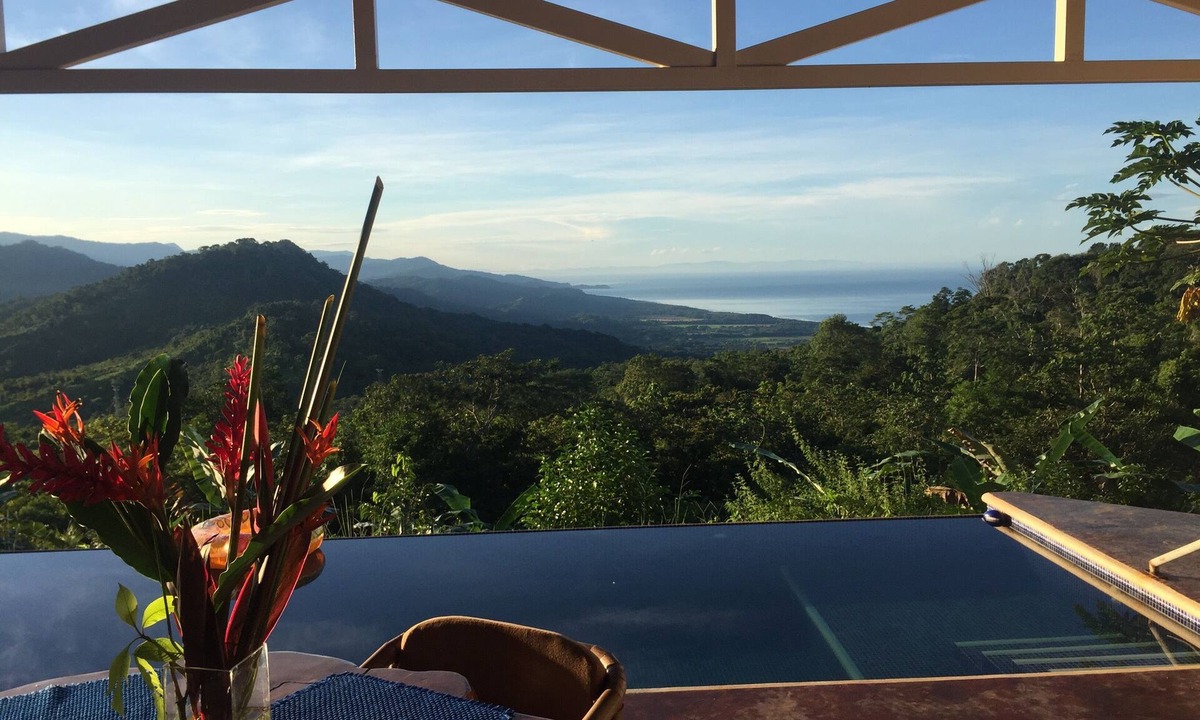 Savegre Villa | Ocean View Ridge Residence/Pool/4BD-5BA+Office/Wifi/Dominical area/30-120 days