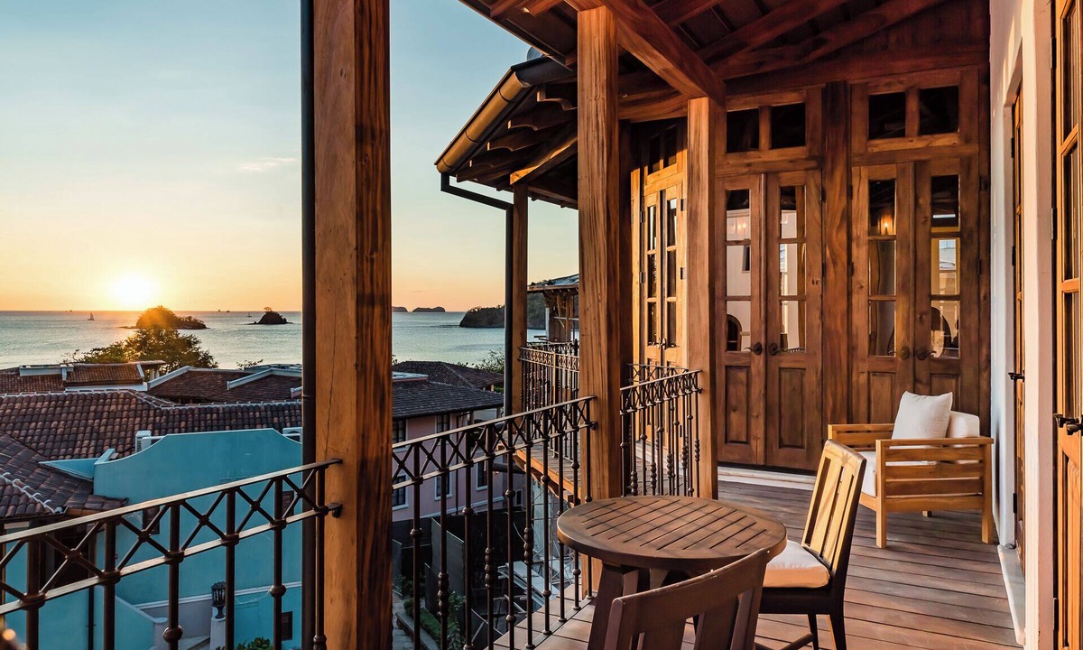 Las Catalinas Apartment | Ocean View Terrace with Beach Club Access - 20 Plaza Carlota
