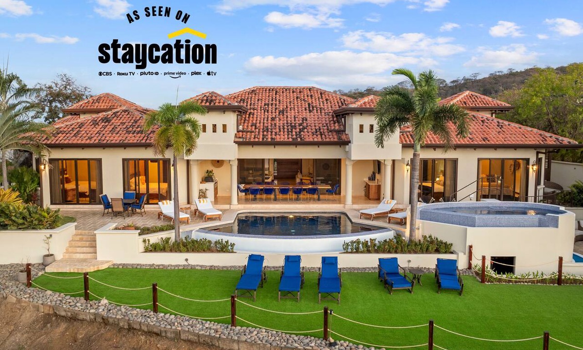 Coco House | Oceanview Villa | Pool, Hot Tub & Breakfast