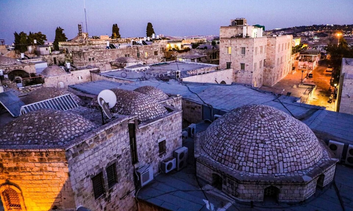 Old City House | Old City, Jerusalem- Homey and spacious environment.