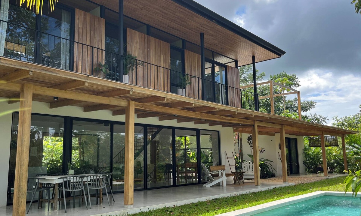 Santa Teresa Villa | Panoramic vistas in Playa Hermosa Hills. AC, Wi-Fi!