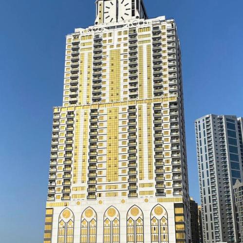 Ajman Apartment | Paradise Pixels Elite 1BR Suite Sea View & pool