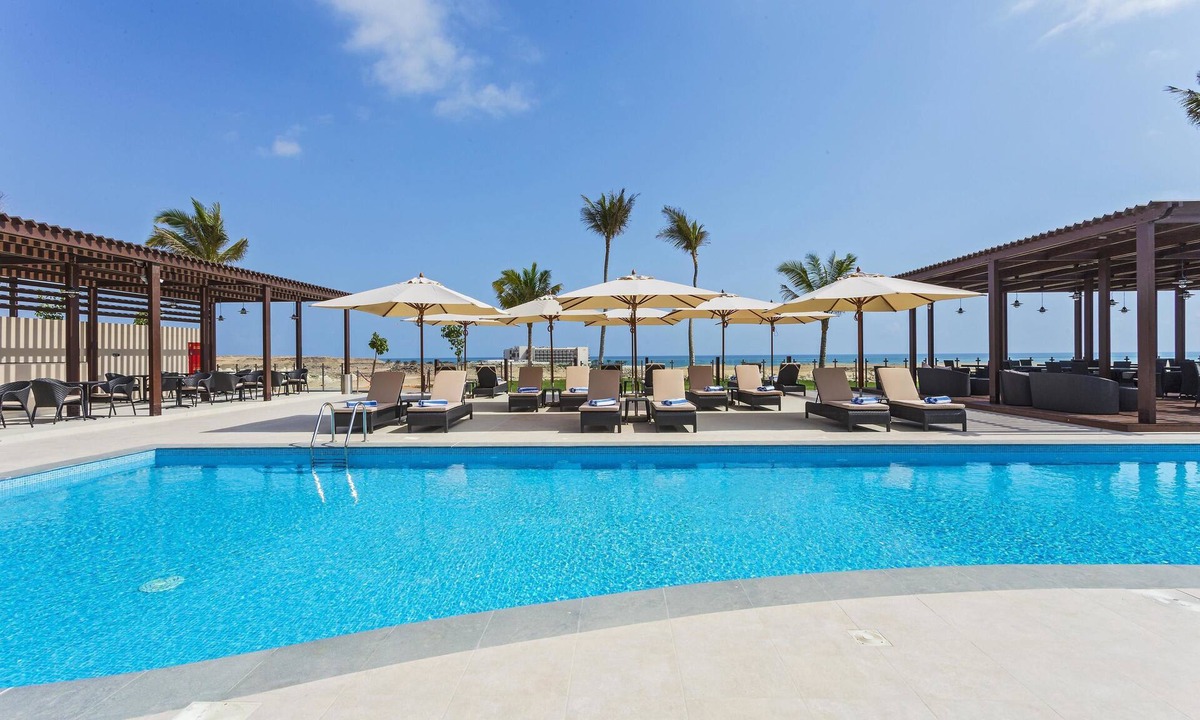 Duqm Hotel | Park Inn by Radisson Hotel & Residence Duqm